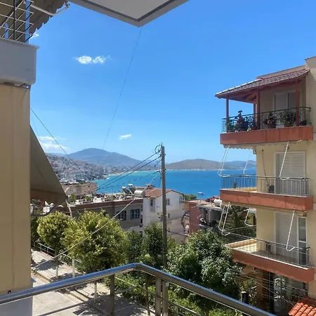 Exquisite Blue Breeze - Free Parking Appartamento